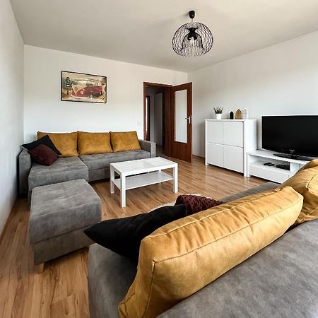 Uroczy Apartament Pod Skarpa فادوفيتسه المظهر الخارجي الصورة
