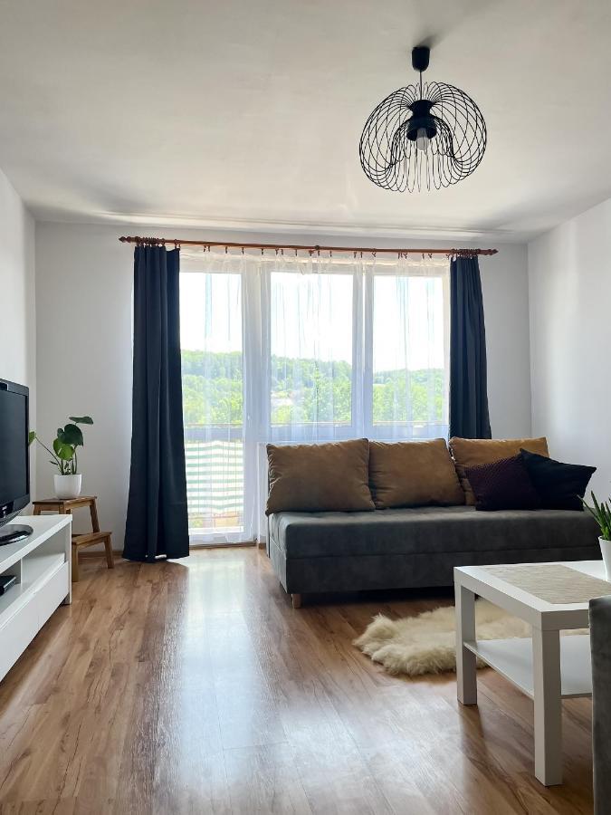 Uroczy Apartament Pod Skarpa فادوفيتسه المظهر الخارجي الصورة