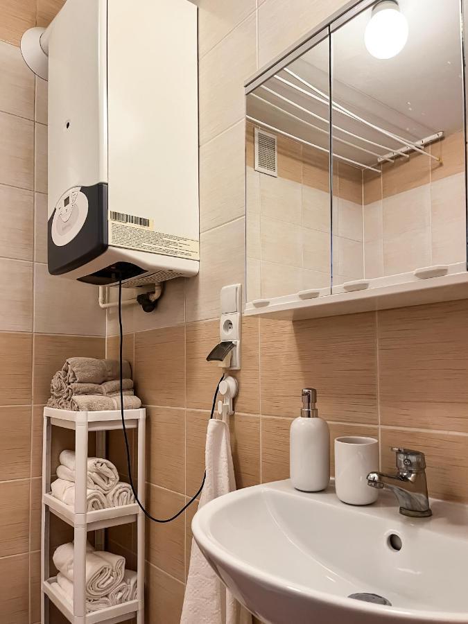 Uroczy Apartament Pod Skarpa فادوفيتسه المظهر الخارجي الصورة